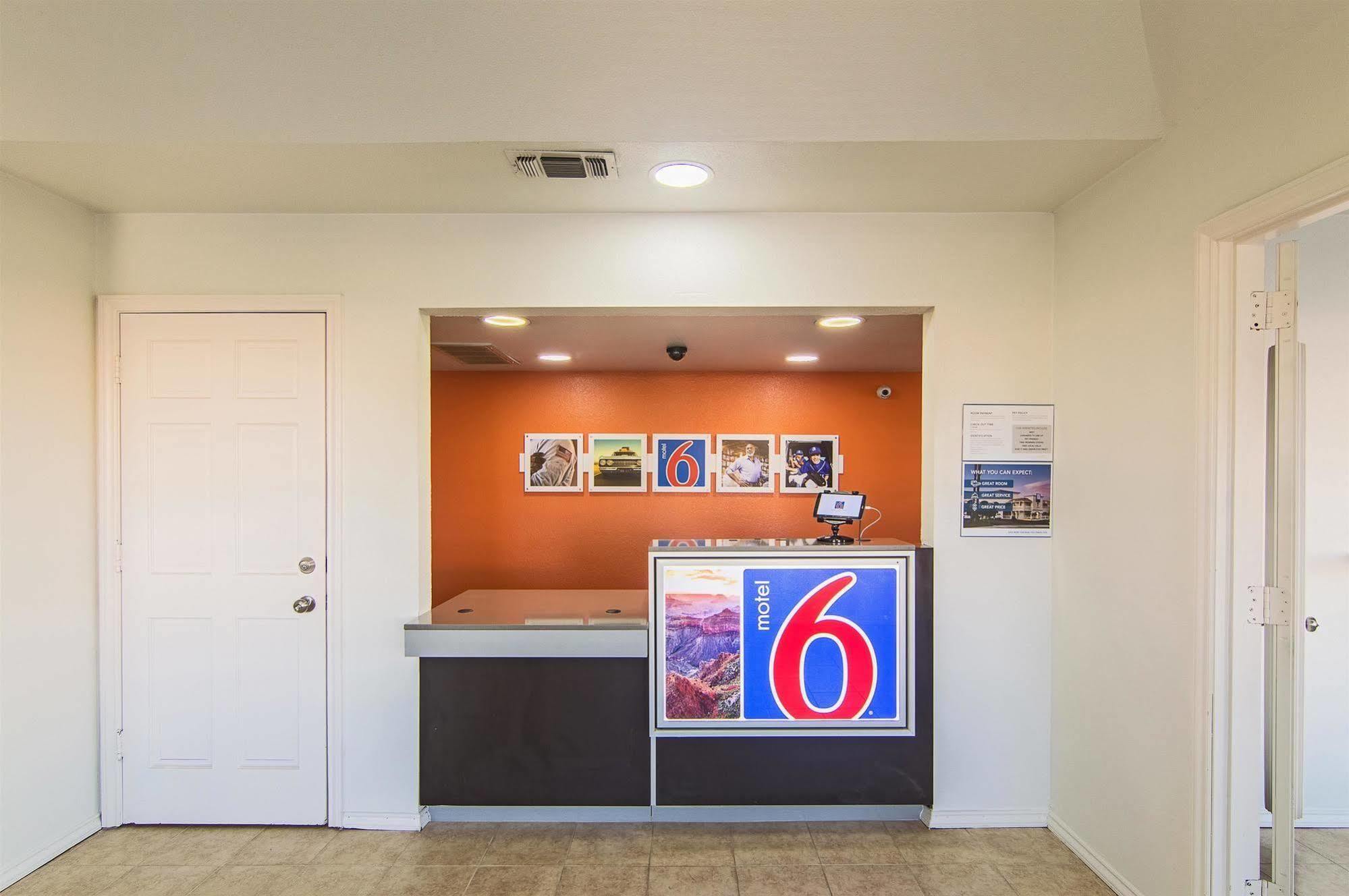 Motel 6-Paris, Tx Exterior photo
