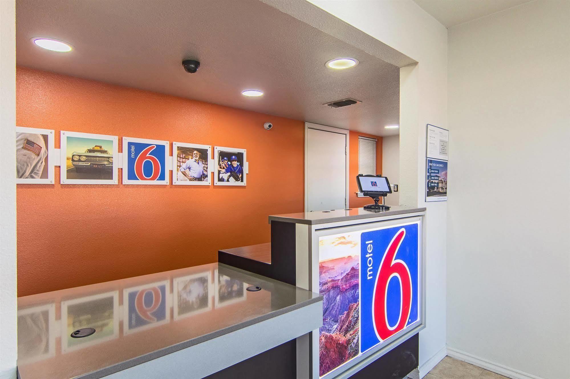 Motel 6-Paris, Tx Exterior photo