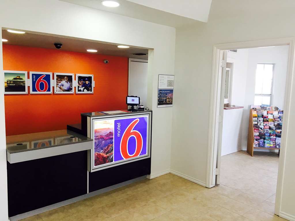 Motel 6-Paris, Tx Interior photo
